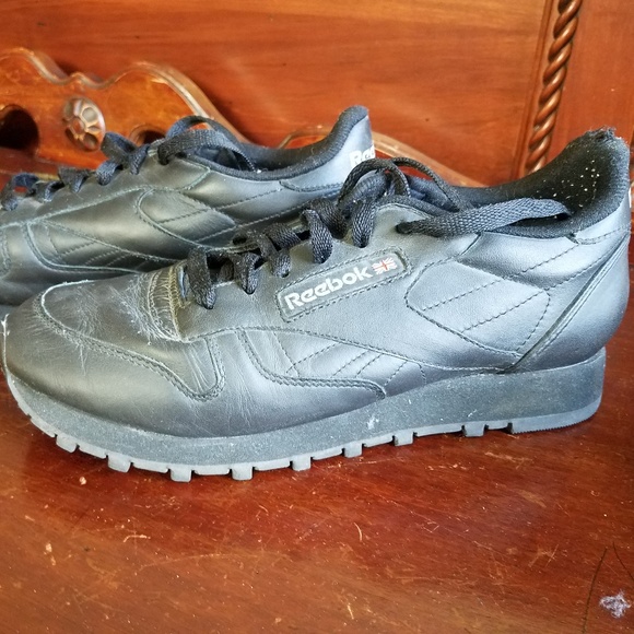 reebok black leather sneakers